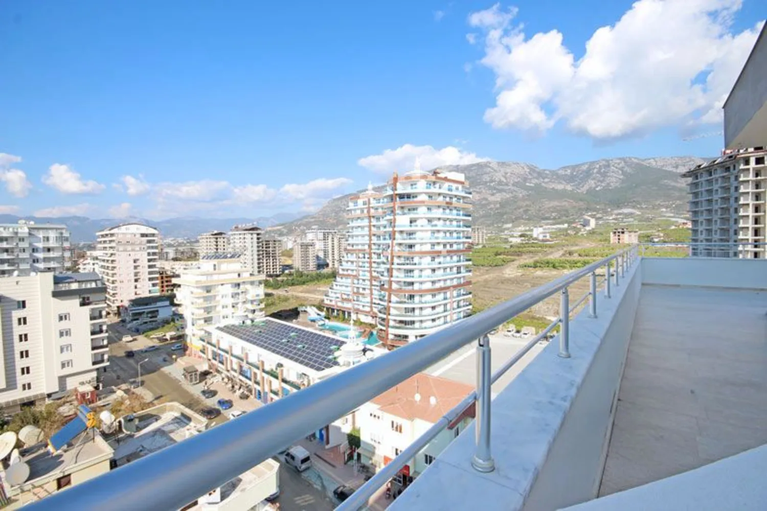 SATÜRN APATMANI  Exterior - 12