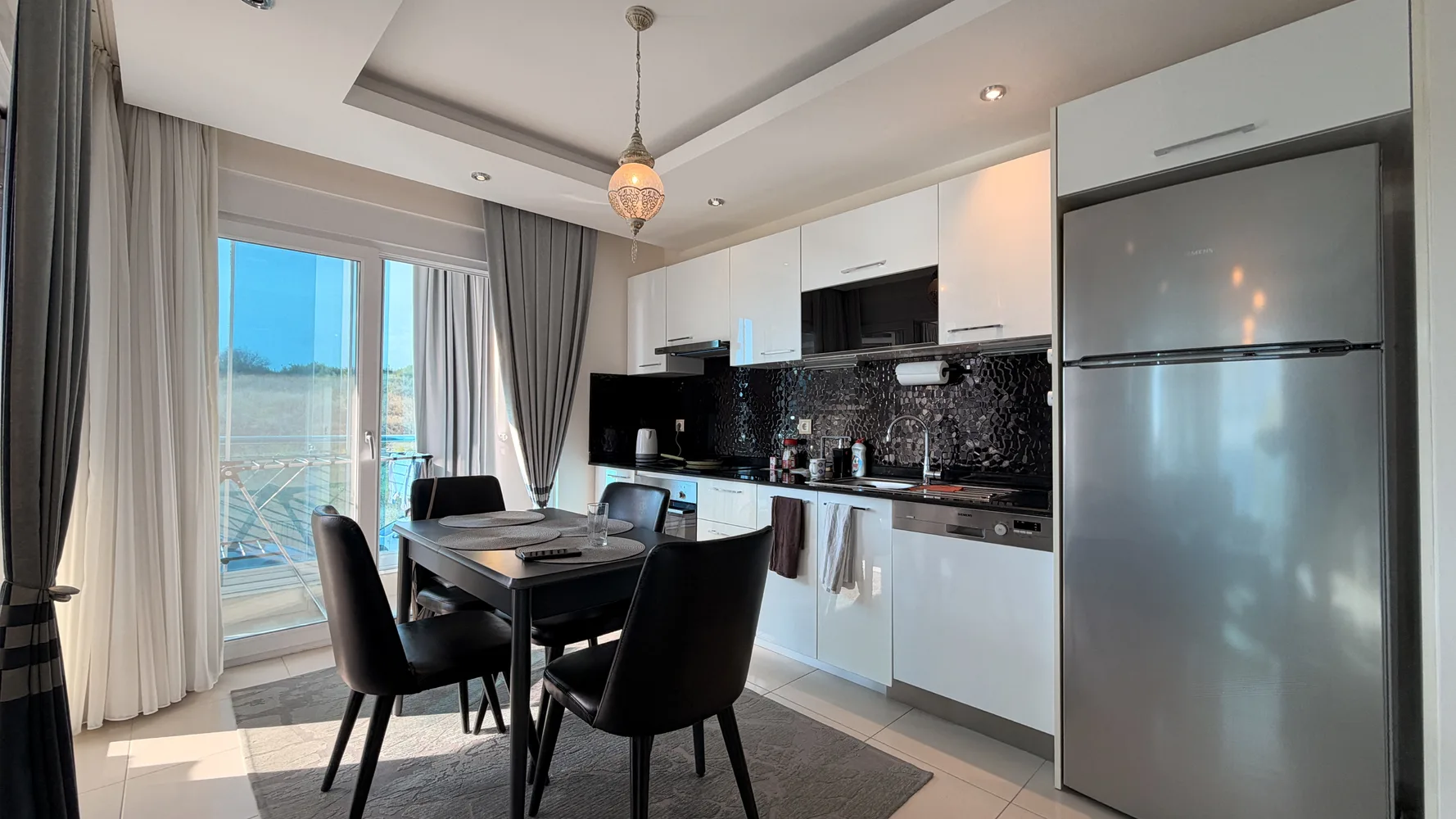 1 Bedroom Apartment For Sale in Lory Queen Residence, Alanya Exterior - 4