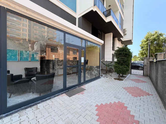 , Exterior - 3