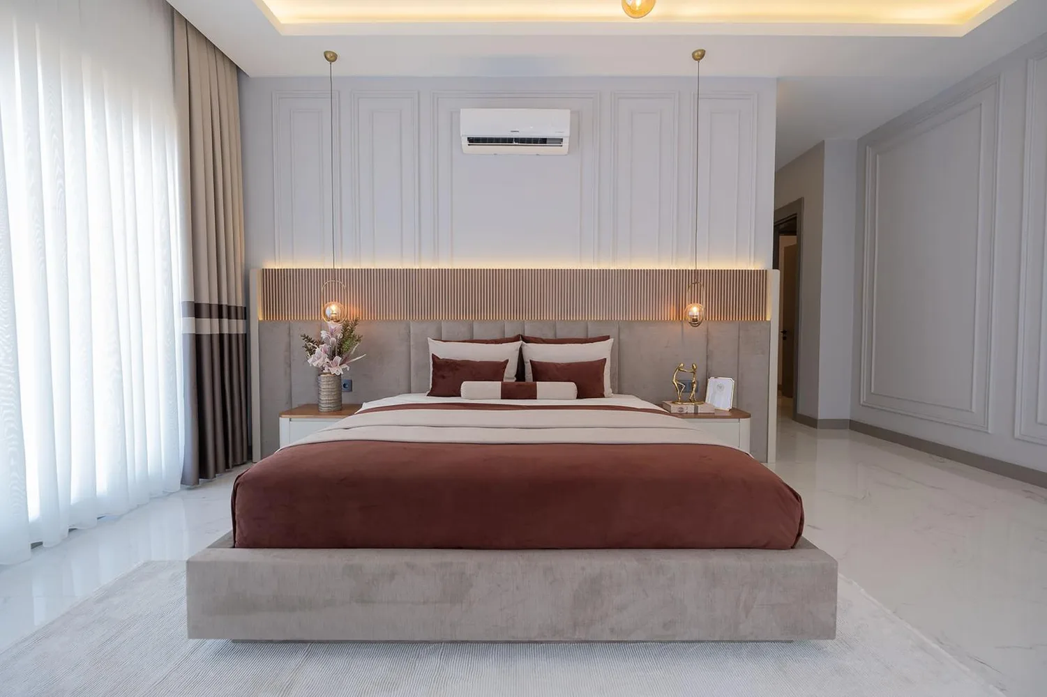 Designer Villa in Alanya with Infinity-Style Pool & Garden Interior - 8