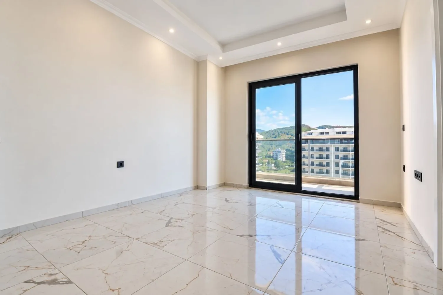 1+1 Sea View Apartment for Sale in Exodus Riverside, Alanya Interior - 8