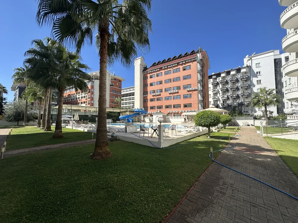Furnished Apartment Close to Beach For Sale in Club Sidar, Alanya Facilities - 32