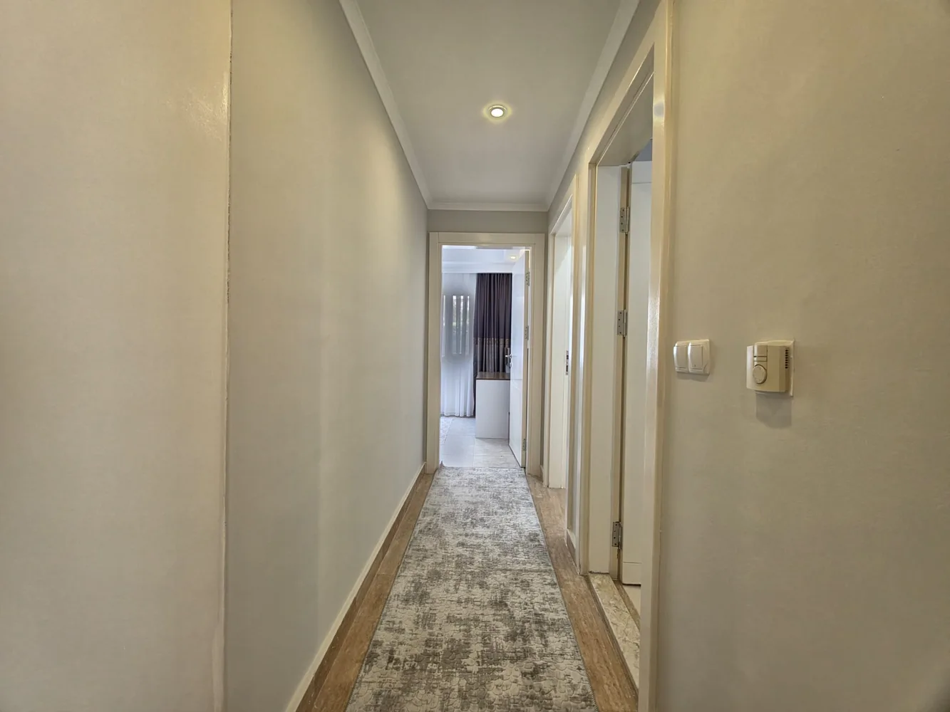 Newly Furnished Apartment Close to State Hospital in Alanya Interior - 9