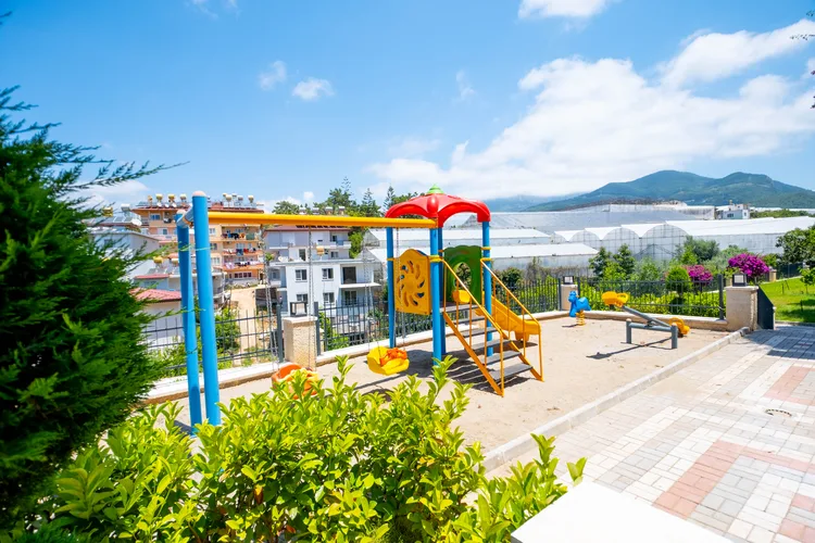 , Exterior - 3