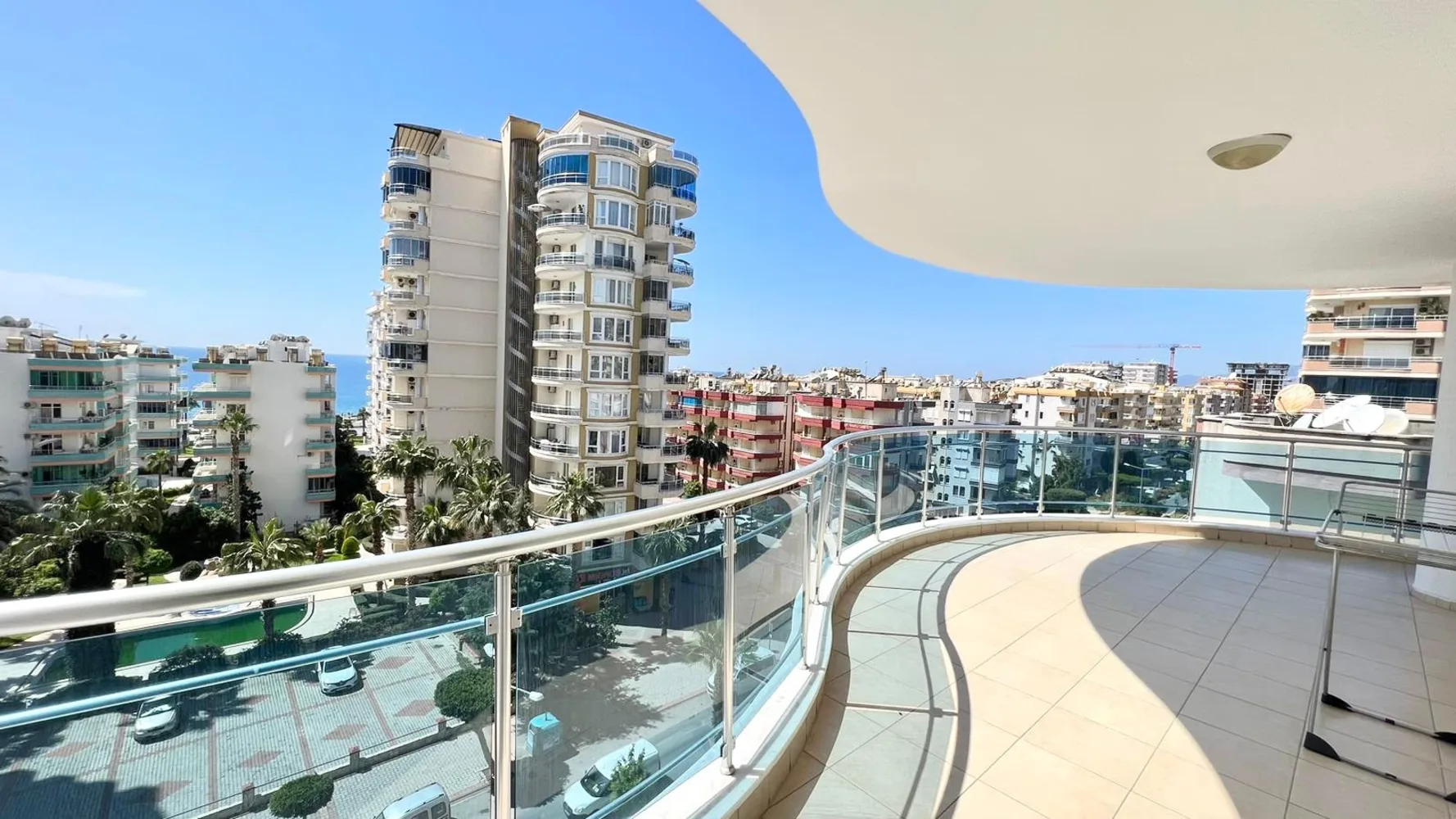 BEYAZ APARTMAN - View property