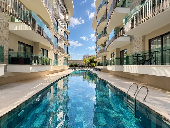 , Exterior - 4