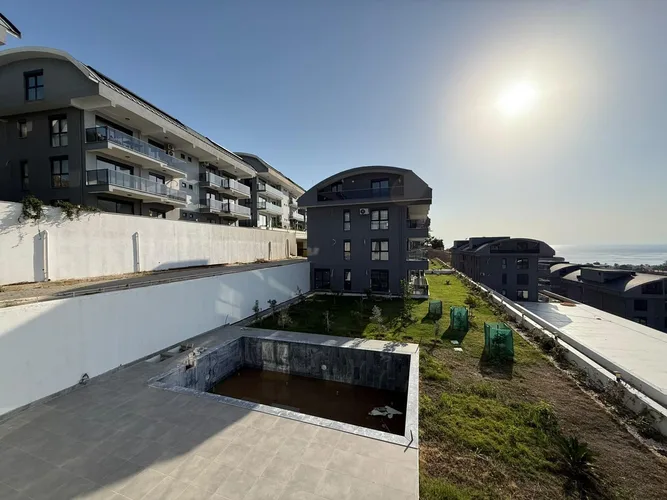 , Exterior - 1