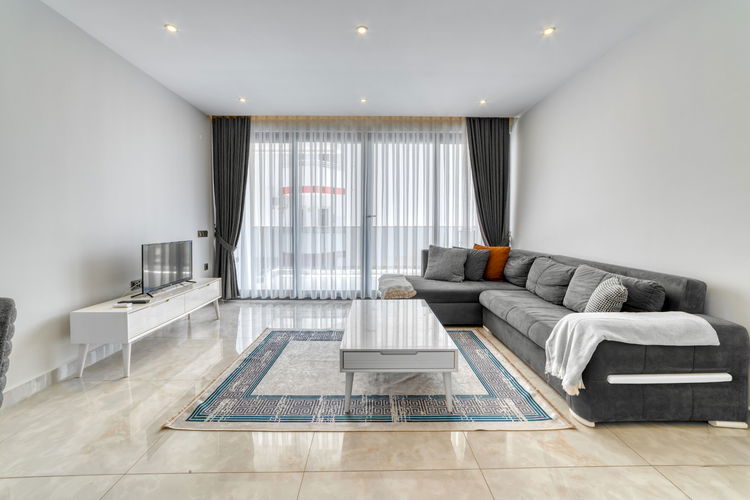 Просторная, квартира 2+1 в престижном комплексе KONAK TWİN TOWERS, Экстерьер - 1