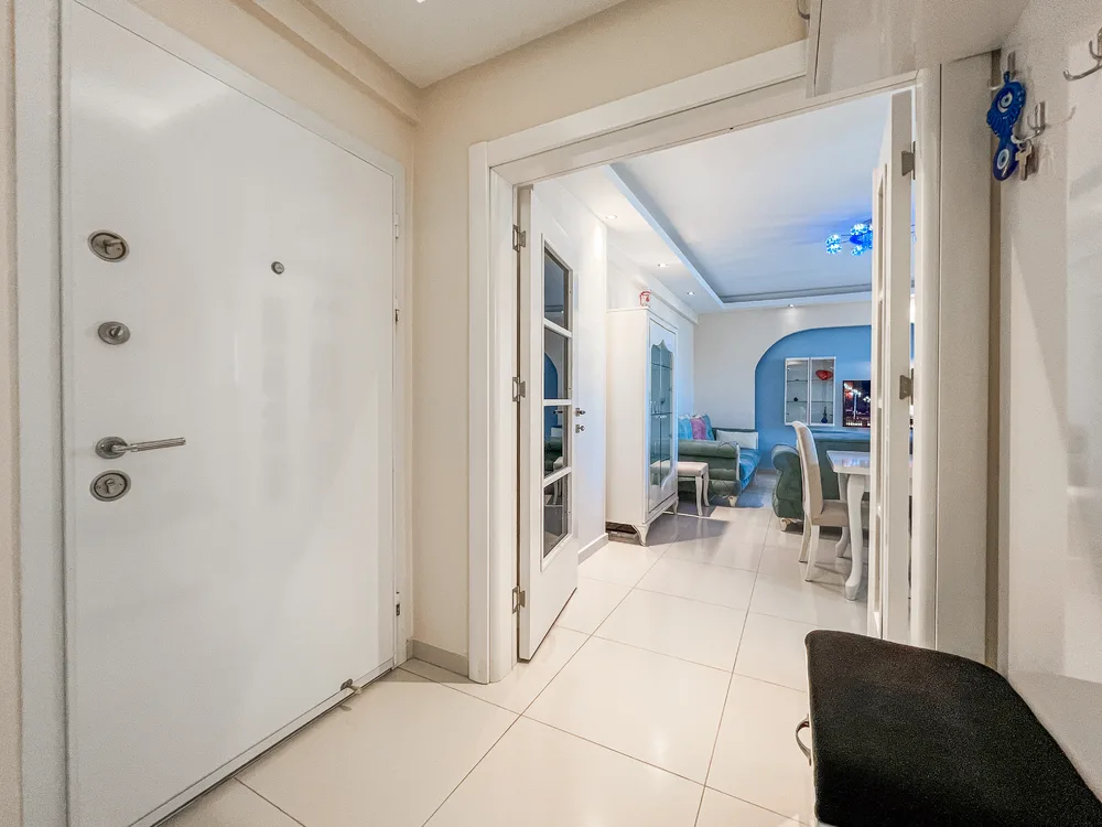 Modern 1+1 apartment in a new complex in Mahmutlar Interior - 25