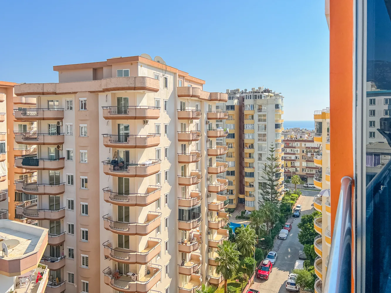 Modern 1+1 apartment in a new complex in Mahmutlar Interior - 26