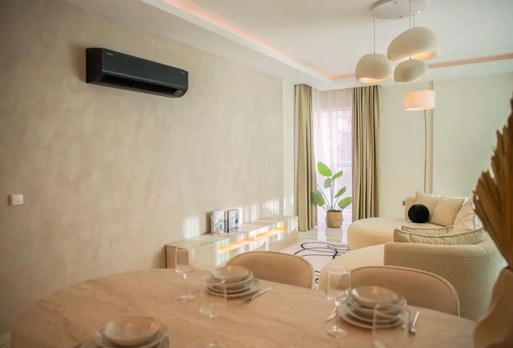 SEVEN STAR Interior - 21