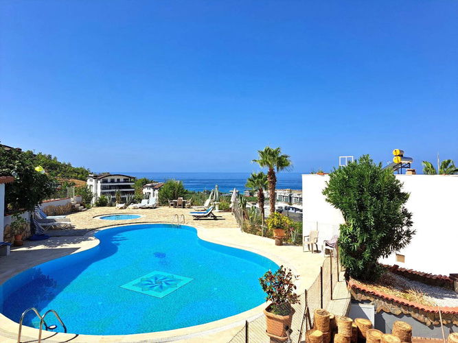 Вилла с 4 спальнями и панорамным видом на море в Каргыджаке, Аланья, Инфраструктура - 2