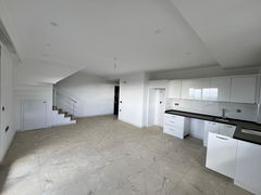 Двоповерхова квартира з видом на море в Prime Loft, Mahmutlar Інтер'єр - 6