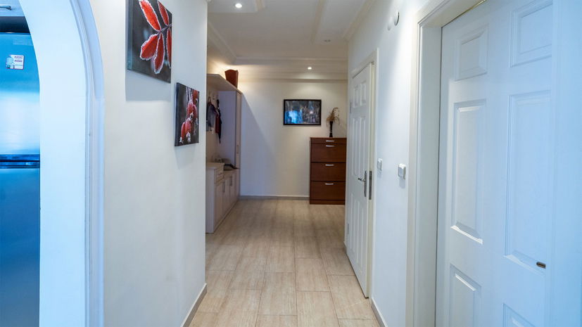 Furnished 2-Bedroom Apartment with Sea View in Pigeon Residence Tosmur Interior - 6