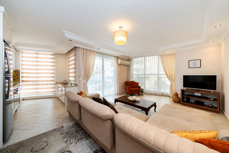 Мебльована квартира біля моря в Махмутларі – всього 20 м до пляжу, Інтер'єр - 2