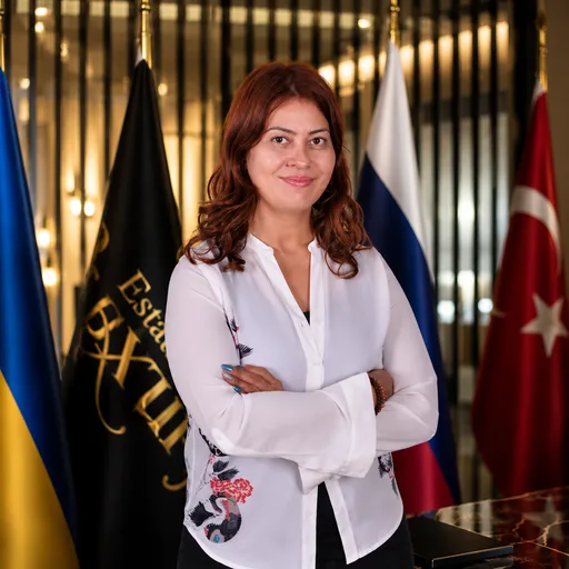 LUIZA AKKURT