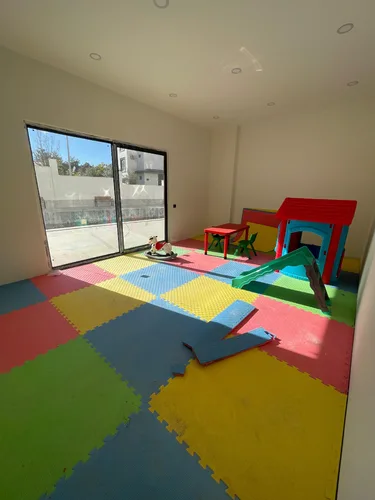  - image 4