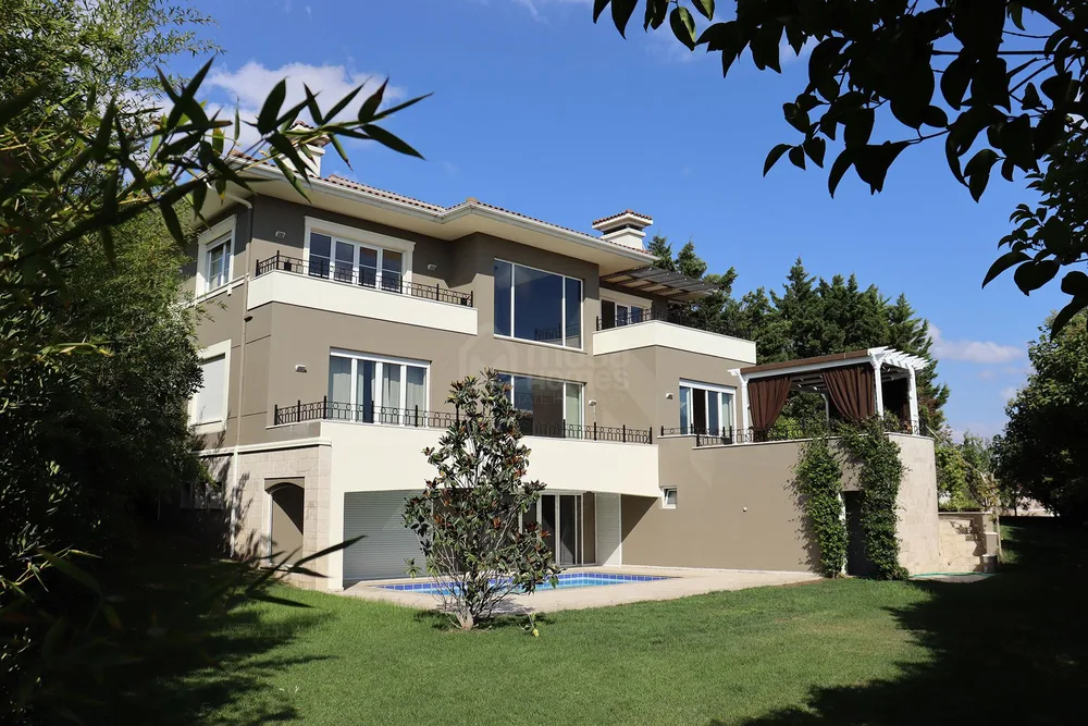 New Project with 5+2, 6+2 and 7+2 Modern Villas in Beylikdüzü, Istanbul