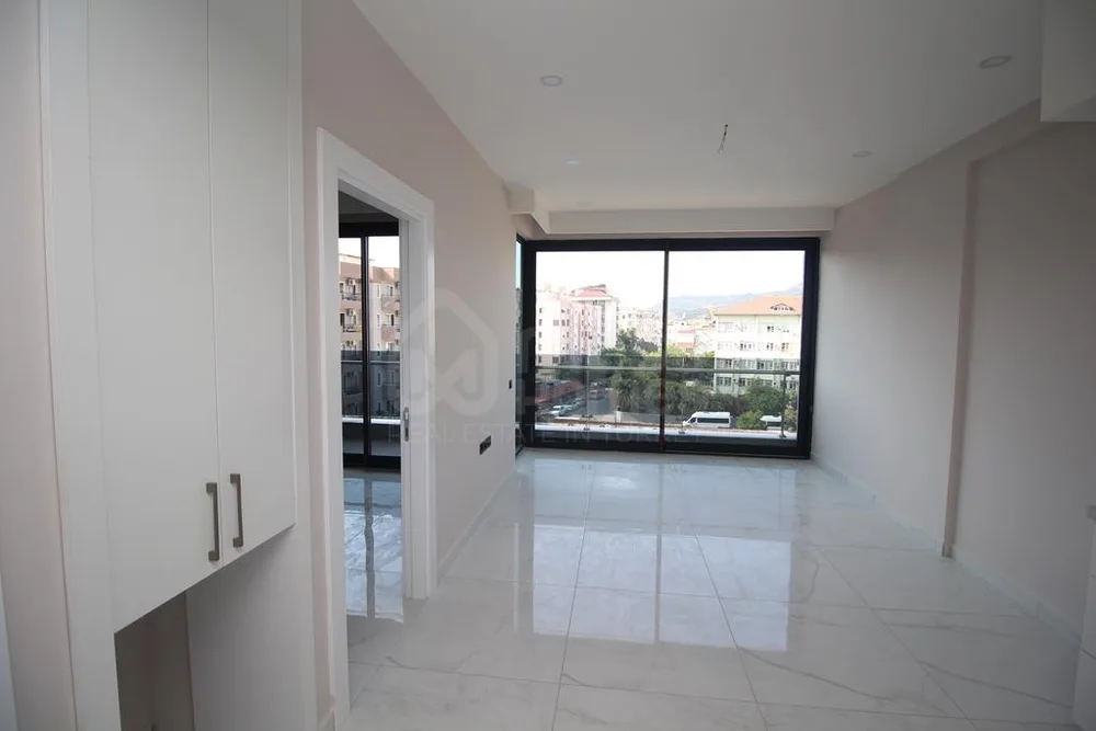 1+1 Light-Well Apartment in Saray, Alanya