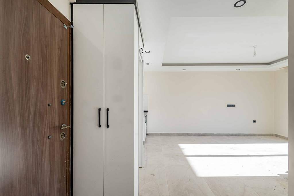 - image 4