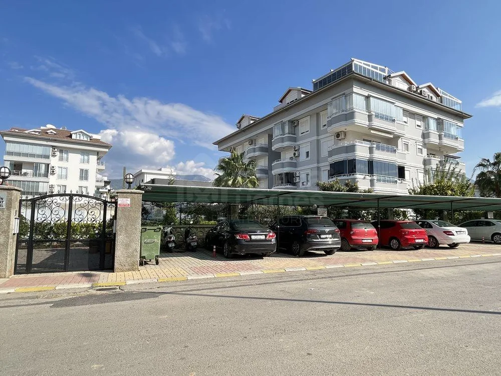 2+1 apartment in Oba with good location 