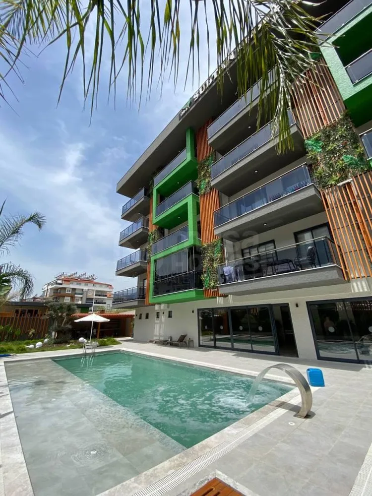 New 1+1 apartment in Oba in good complex 