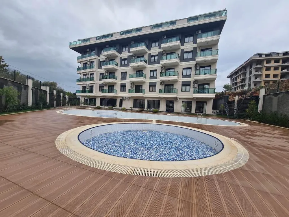 Furnished 1+1 apartment in Oba 