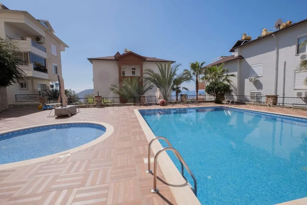 Furnished 2+1 apartment with a sea view in Hasbahce 