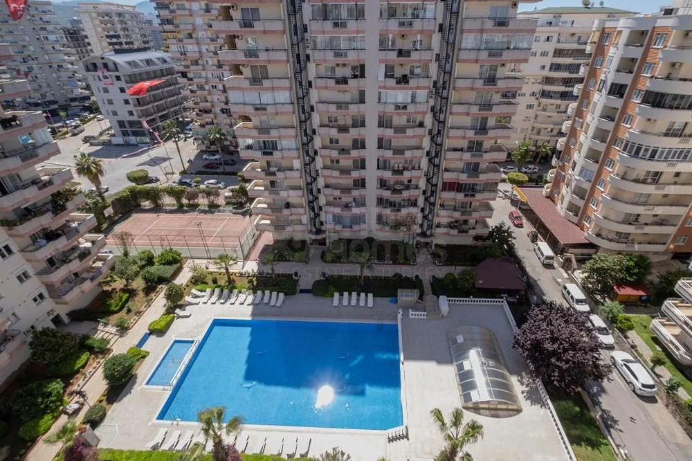 Furnished 2+1 apartment with a sea view in Mahmutlar 