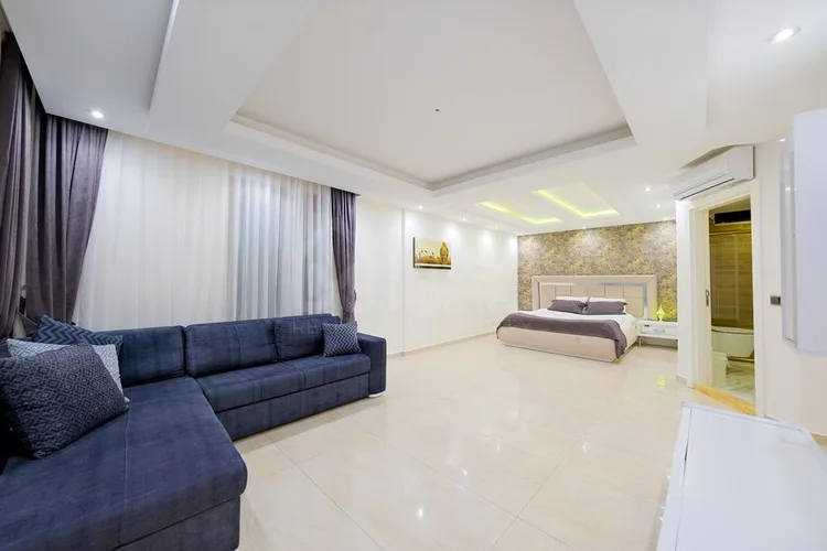  - image 4