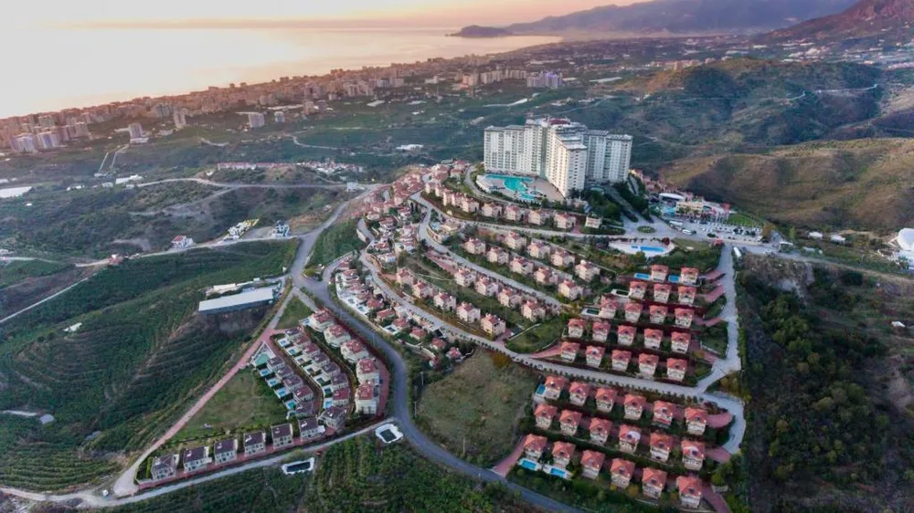 Alanya, Kargicak. Furnished 3+1 villa suitable for Citizenship. 