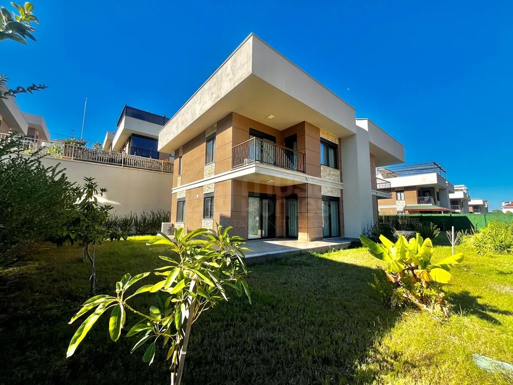 AVOCADO VİLLAS Furnished 3+1 villa with mountain view in Kargicak 