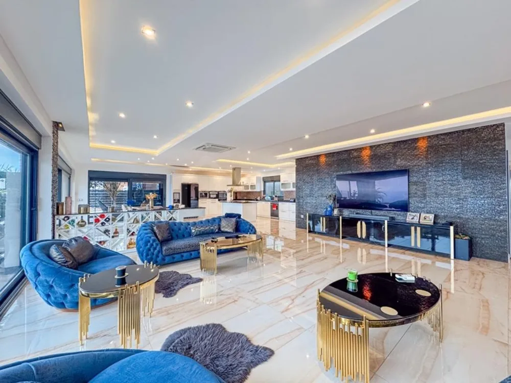 RIDVAN VİLLA Luxury furnished 6+1 villa suitable for Citizenship in Tepe, Alanya 