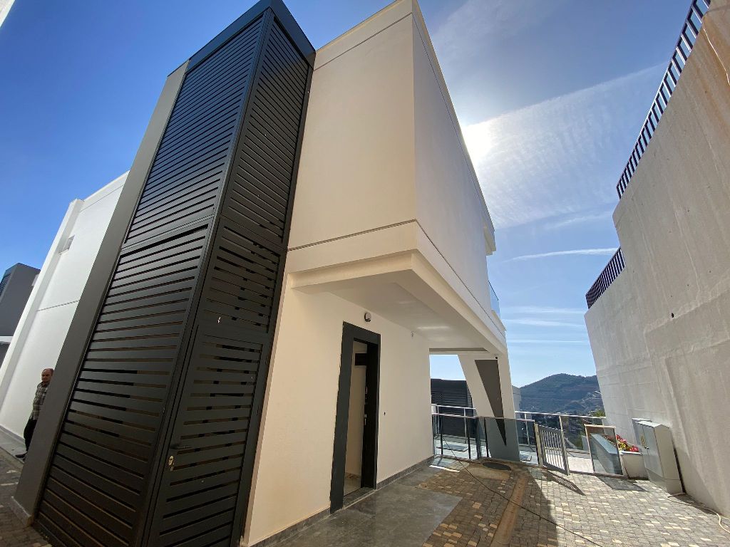  - image 2