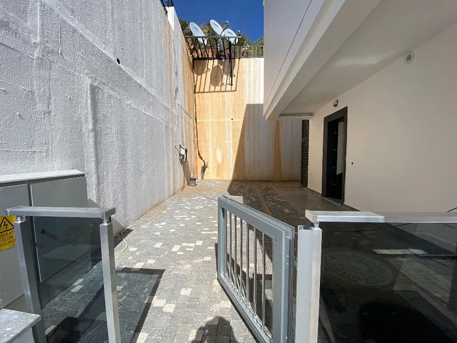  - image 4