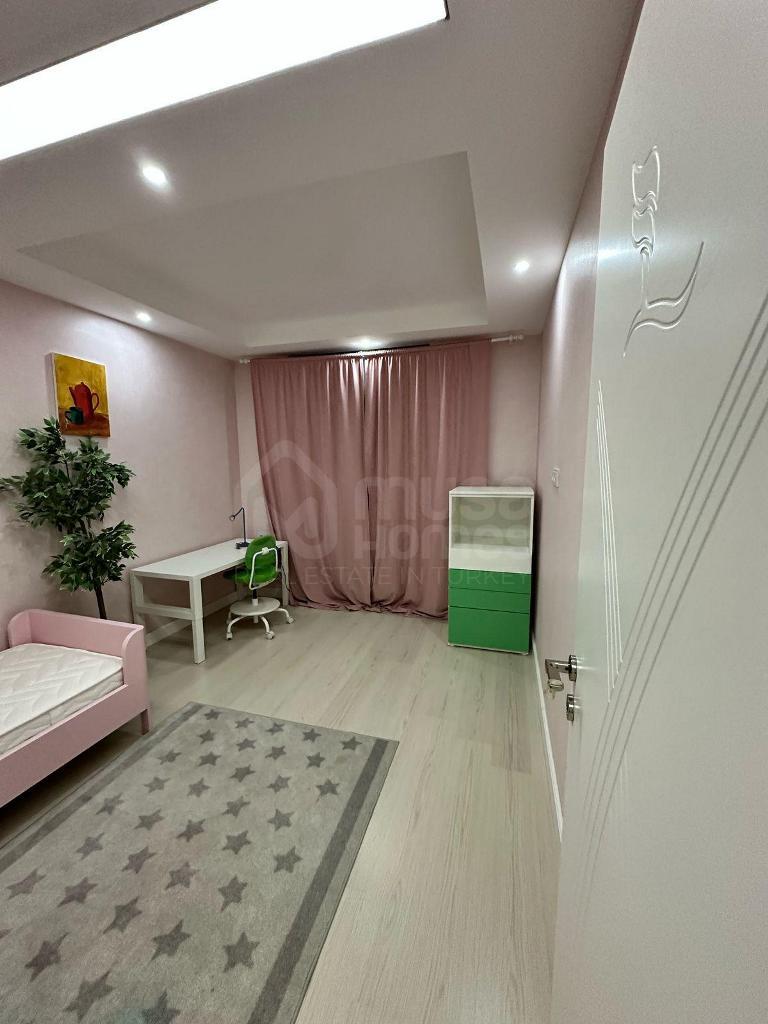  - image 4