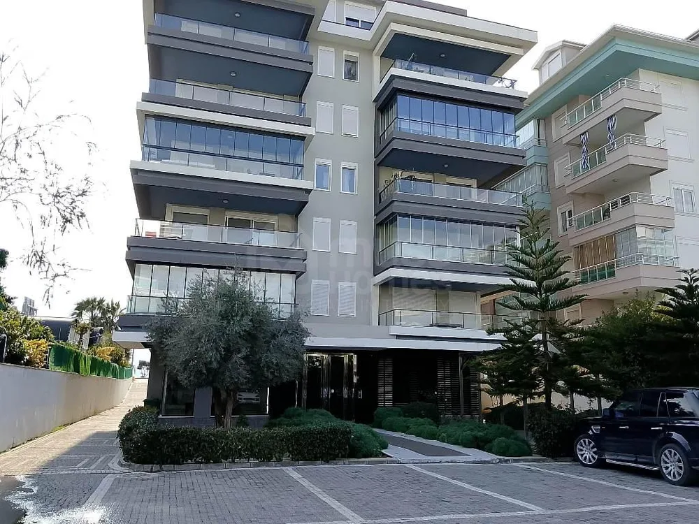 SEA STAR RESİDENCE Furnished 2+1 apartment in front of the sea in Kestel 