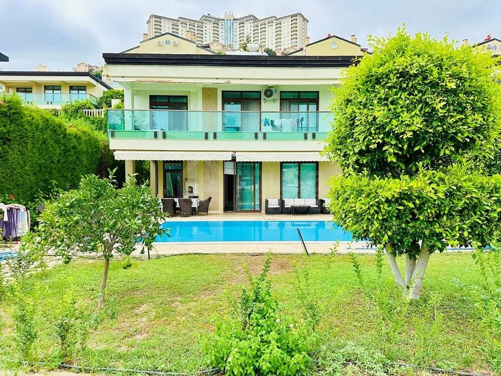 GOLD CİTY VİLLA Furnished 3+1 villa with a sea view in Kargicak 