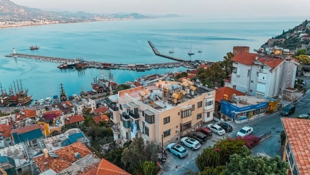 Furnished 3+1 apartment with panoramic sea view in Kale 