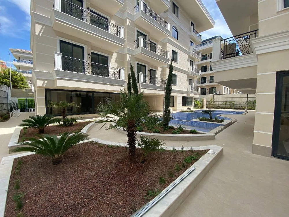 BEST HOME EPIC Furnished 2+1 duplex close to the sea on Kleopatra 