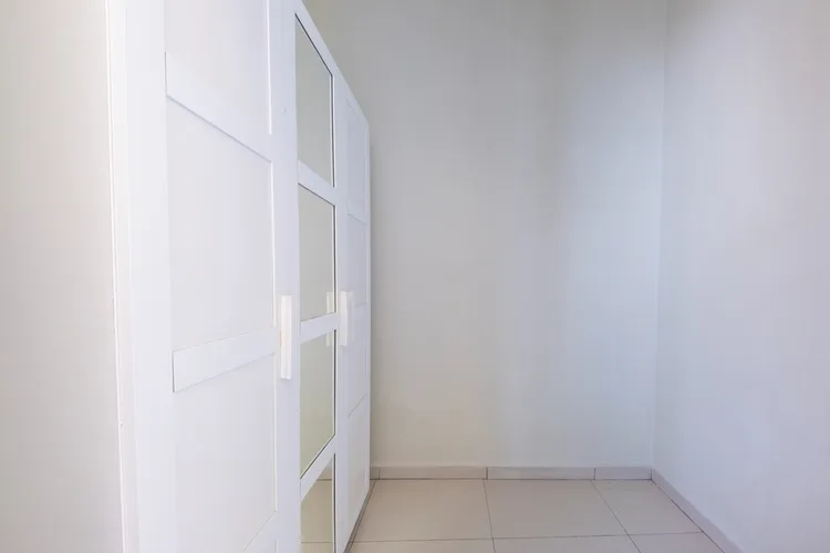  - image 4