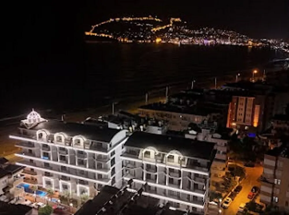 KALAN IMPERIUM Furnished 2+1 apartment in front of the sea in Cumhuriyet 