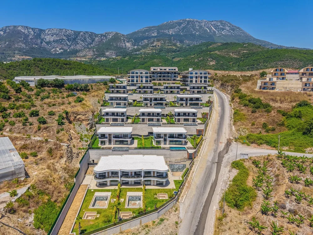 TOROS SILENCE 4+1 duplex with a sea view in Kargıcak