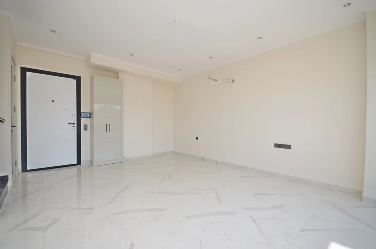  - image 4